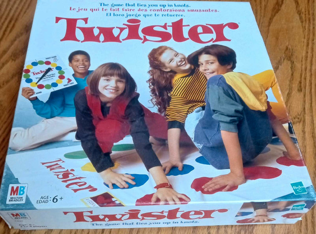 Jeu Twister in Toys & Games in Laurentides