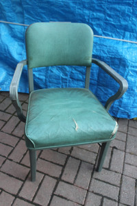 Vintage 1950's Steelcase chair