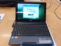 EXCELLENT: Acer Aspire One D255E 10.1" Intel Atom® 2 GB / 250 GB