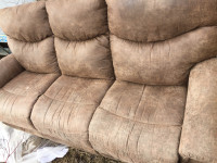 D I deliver!  Vintage Sofa