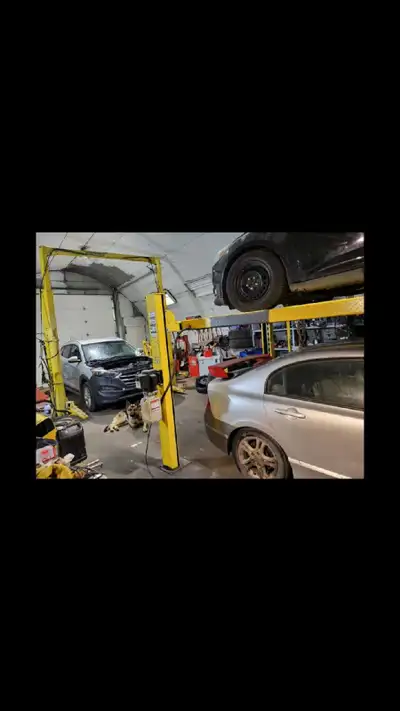 Mechanic mobile for cars trucks vans tractors forklift moto bicycles or flat tire repair mobile serv...