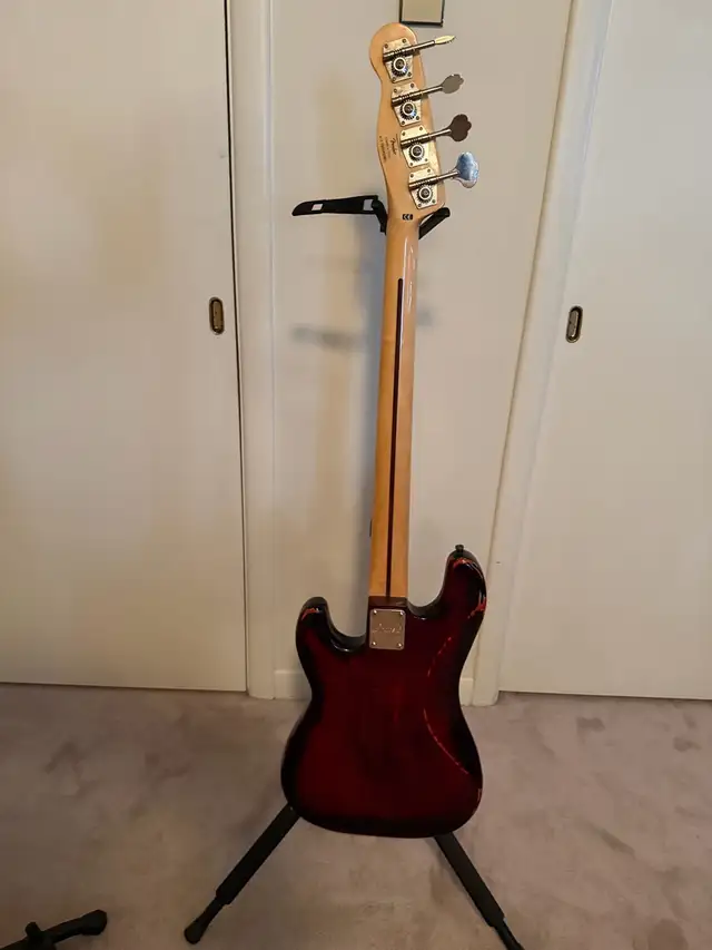 Fender Squier Bass Guitar in Guitars in North Bay - Image 7