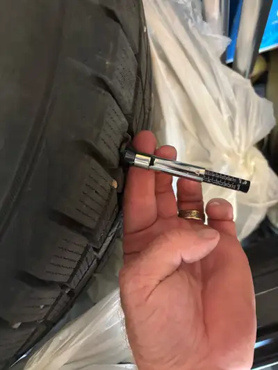 For sale is a set of 205/55/16 Starfire RS-W 5.0 M + S plus snowflake winter tires on OEM Honda Civi...