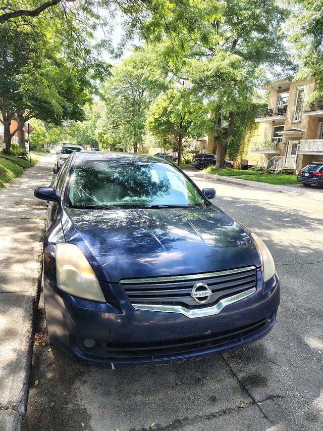 Nissan Altima 2009