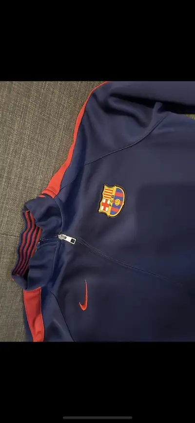 kids FC Barcelona soccer sweater kids XL , View more
