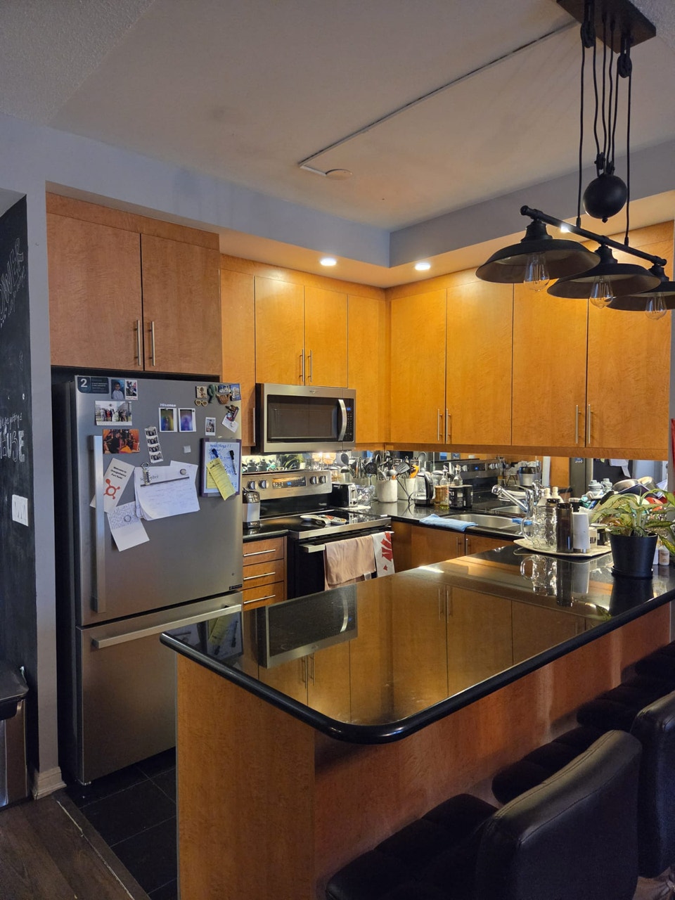 Fort York 1+Den with Parking, Storage & Personal EV Charger 2