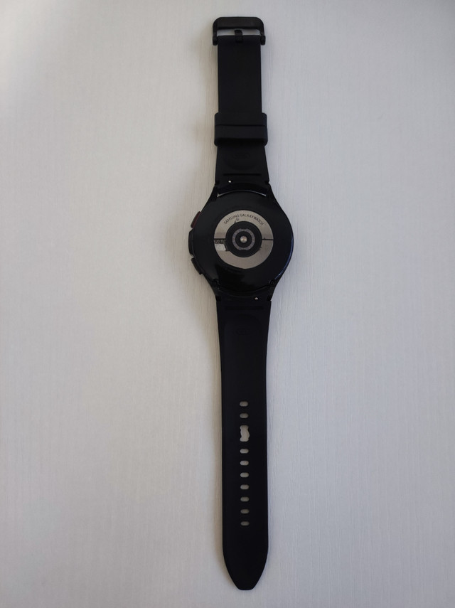 Samung Galaxy Watch 4 (Classic) in Other in Saint John - Image 2