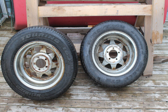 Near New tires  on chrome rims in Tires & Rims in Saint John - Image 3