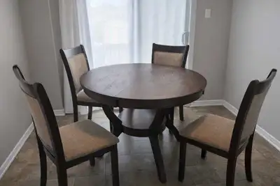 Solid Walnut Hardwood 5-Piexe Round Dining Set, View more