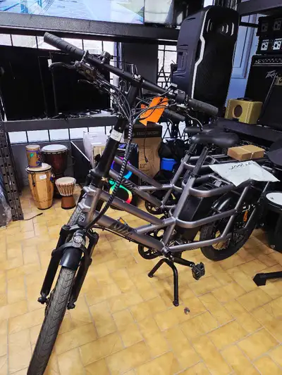 Vélo Électrique neuf cargo, View more
