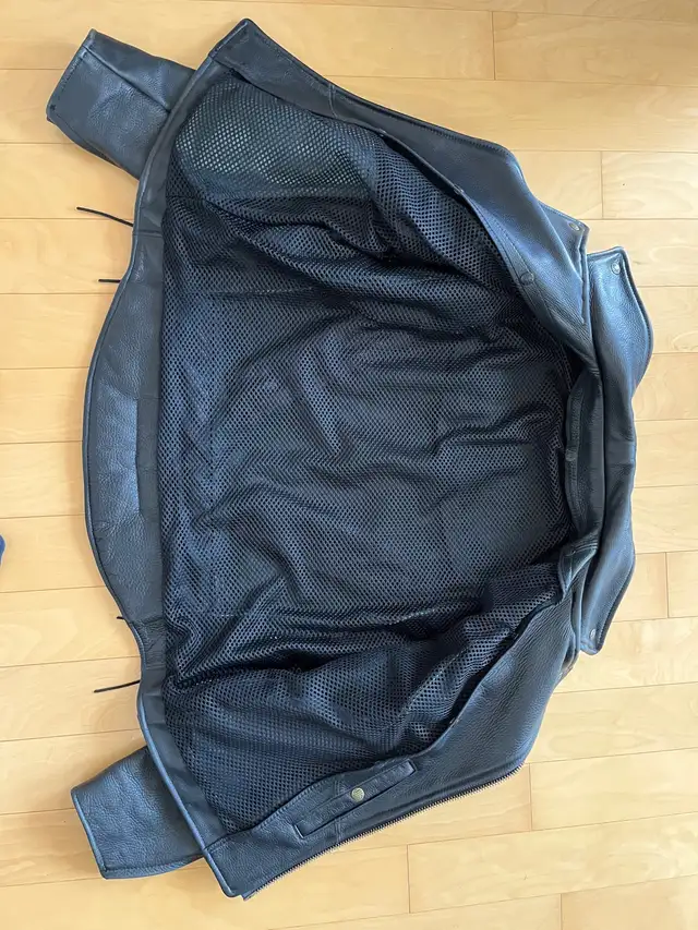Fox Creek Men's Classic Motorcycle Jacket in Other in City of Montréal - Image 7