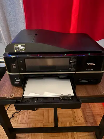 Printer Wifi works well.