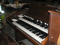 Hammond Church organ with 2 HR-40 Tone Cabinets