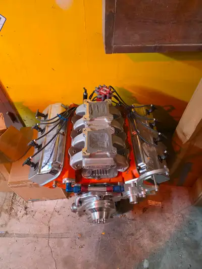 392 hemi Fully rebuilt paperwork to show Comes.with 2 exlebrock 650 carbs.and shorty headers. 18 500...