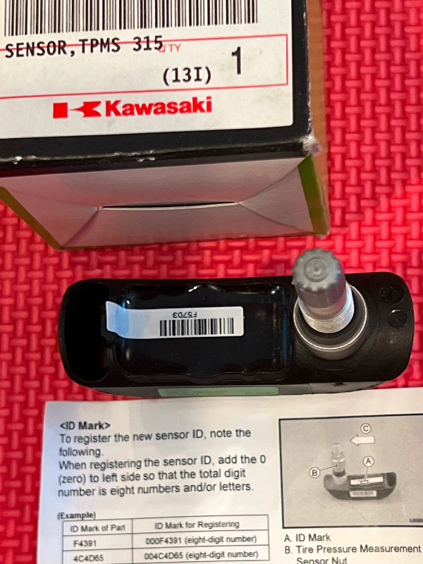 Kawasaki Concours 1400 TPMS 315 tire valve sensor oe 21176-0748 in Other in Barrie - Image 4