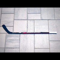 Sherwood Icon 30 Flex Right Yth Hockey Stick