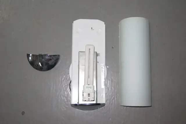 Applique murale in Indoor Lighting & Fans in City of Montréal - Image 4