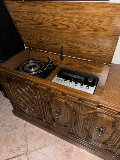 Vintage Philco Stereo Console: Turntable, 8-Track, FM Stereo OBO, View more
