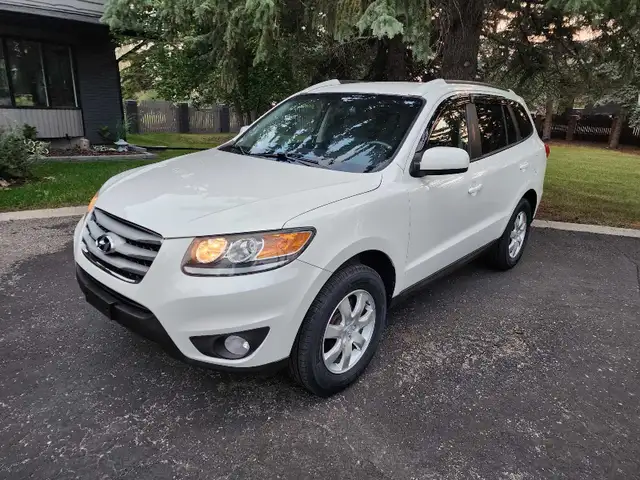 2012 HYUNDAI SANTA FE 