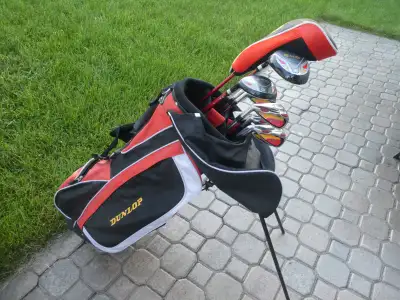 Men’s Left Hand Dunlop Golf Club set w/matching Dunlop Bag, View more