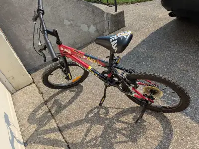Supercycle 18-inch Kids Bike, View more
