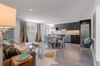 Spectacular Hamilton Corktown Penthouse  with Stunning Views