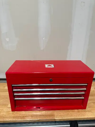 This a State Farm tool box that I’m selling. In this tool box you’ll find 3 smaller drawers along wi...