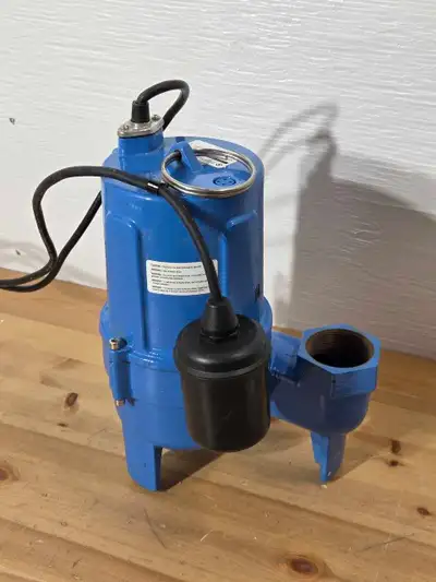 FOTING 1.5HP Submersible Sump Pump, View more