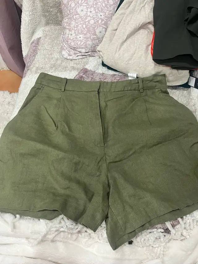 Zara Skirt in Women's - Bottoms in City of Toronto - Image 5