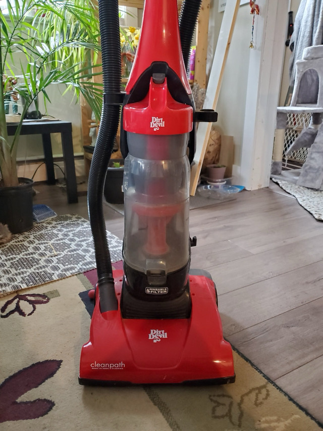 DirtDevil cleanpath cyclonic in Vacuums in St. Catharines