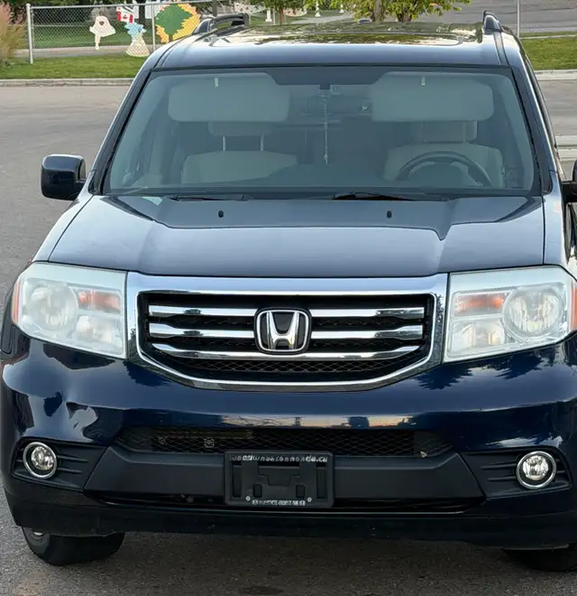 2015 Honda Pilot SE with low mileage