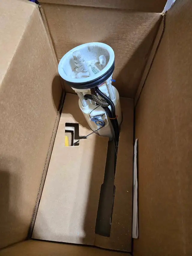 Mercedes fuel pump