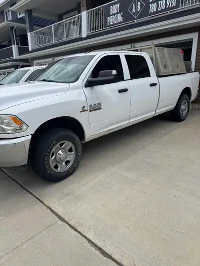 288,000k brand new transmission replaced a few months ago. New intake air hose & filter and routine...