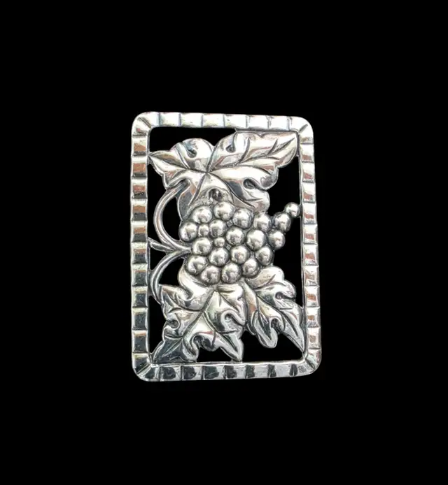 Vintage Art Nouveau-Inspired Sterling Silver Grape Leaf Brooch