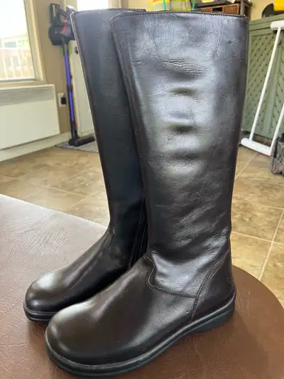 woman’s leather Birkenstock boots, View more