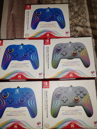 5 Nintendo Switch Controllers ( brand new )