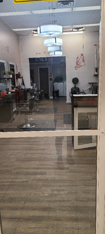 Hair salon in Commercial & Office Space for Sale in Sudbury - Image 2