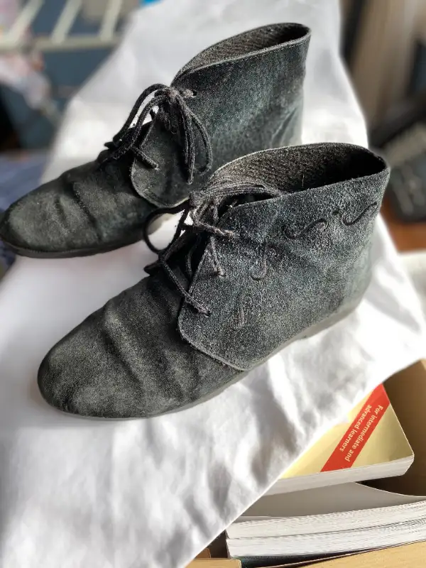 Women's Desert Boots, Black, Size 8 in Women's - Shoes in Markham / York Region - Image 2