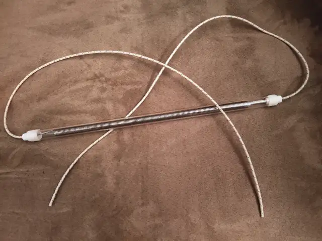 Quartz Heating Tube - Star Holman Toaster 197841 104v / 208v in Toasters & Toaster Ovens in Mississauga / Peel Region - Image 2
