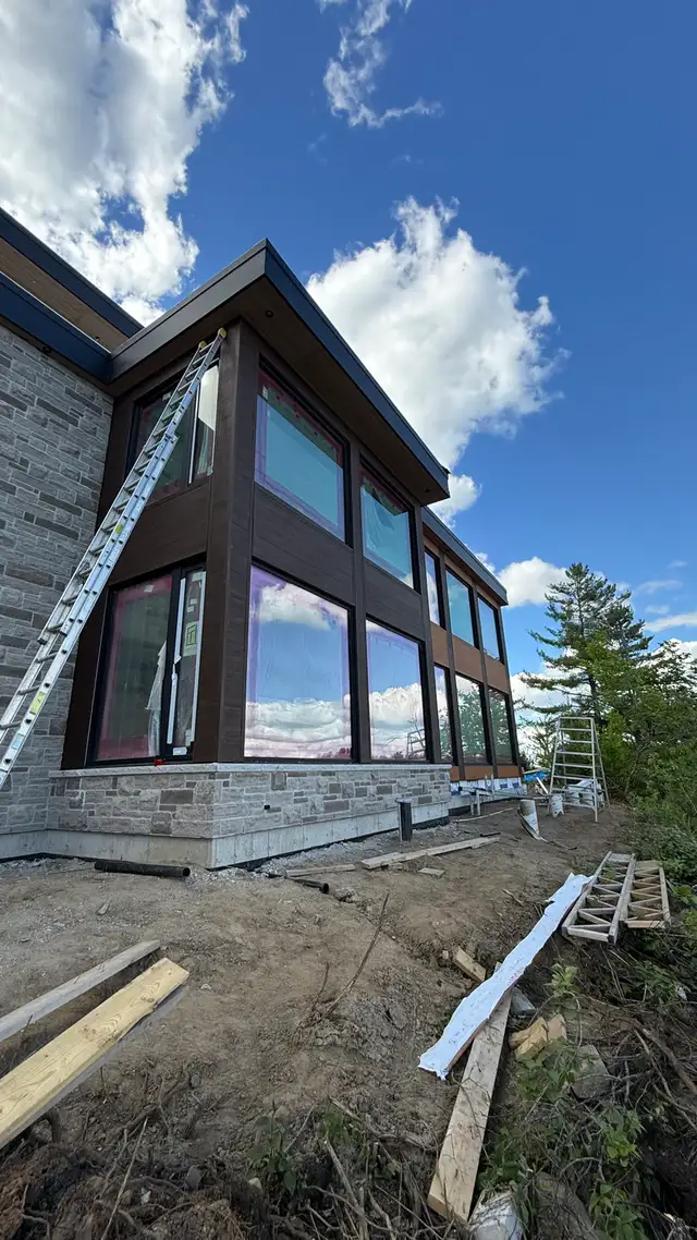 Siding Installers in Construction & Trades in Ottawa - Image 11