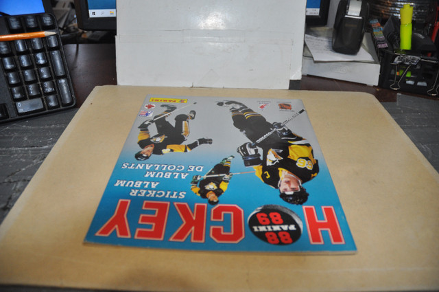 Panini 1988-1989 Hockey nhl collectible empty Stickers Album Mar dans Art et objets de collection  à Victoriaville - Image 3