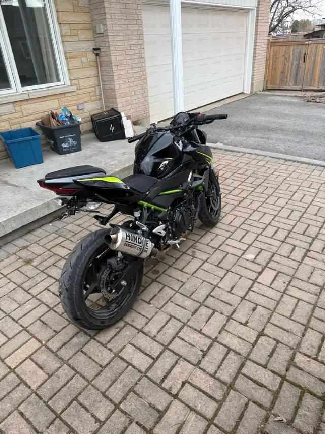 2023 Kawasaki Z400 ABS in Sport Bikes in Oakville / Halton Region - Image 3