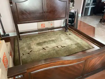 Bedroom set includes headboard ,baseboard and rails.Dresser and mirror and two nightstands.Its in go...