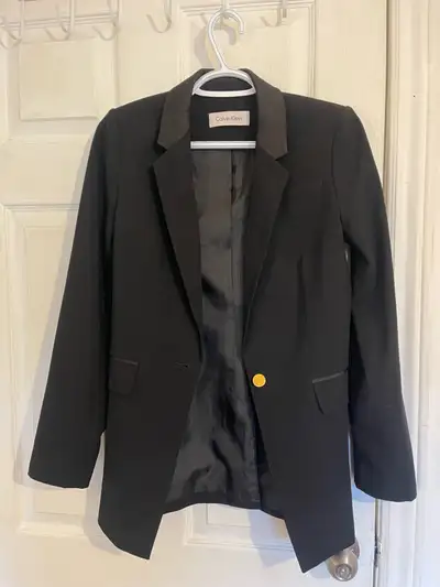 Calvin Klein Women’s Blazer – Velvet Collar, S, View more