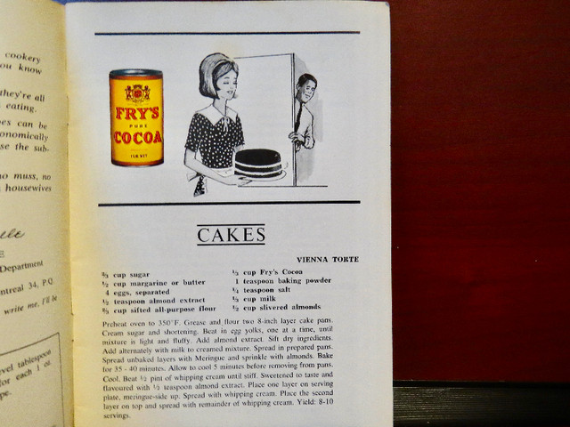 Vintage " Fry's cocoa  Cookery Cookbook in Arts & Collectibles in Oshawa / Durham Region - Image 2
