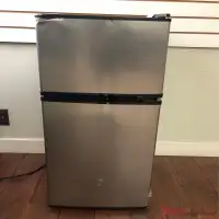 Open Box - Scratch and Dent GE Compact Refrigerator