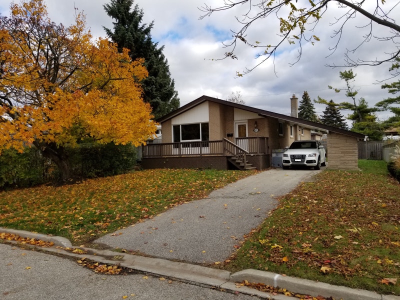 Bay Ridge House For Rent Pickering Go Long Term Rentals Oshawa