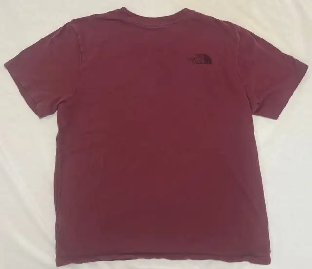 The North Face T-shirt in Women's - Tops & Outerwear in Sarnia - Image 3