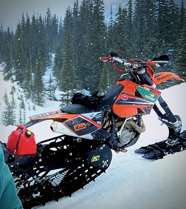 81 vette, dodge 3500, seadoo, snowbikes, Geo Chev tracker. Quad in Other in Regina - Image 5