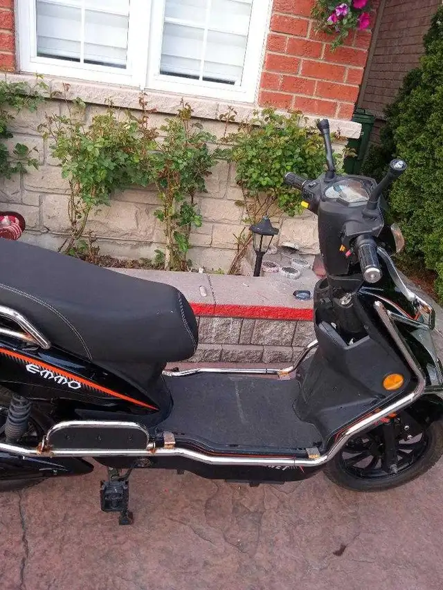 Emmo Hornet for Sale  in eBike in City of Toronto - Image 4
